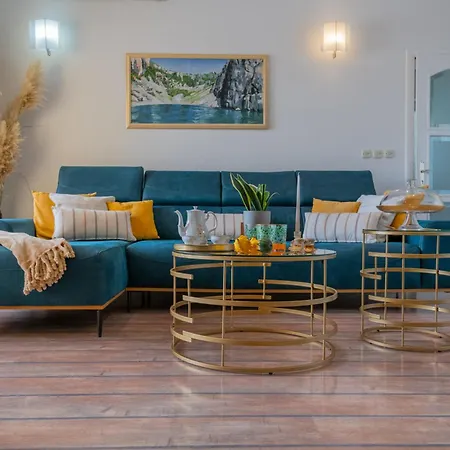 Piljak * إيموتسكي