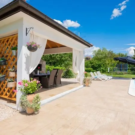 Villa Piljak *