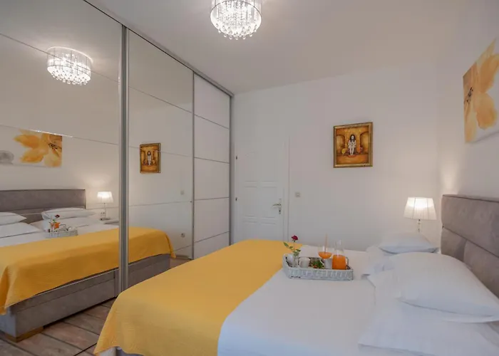 Piljak * إيموتسكي